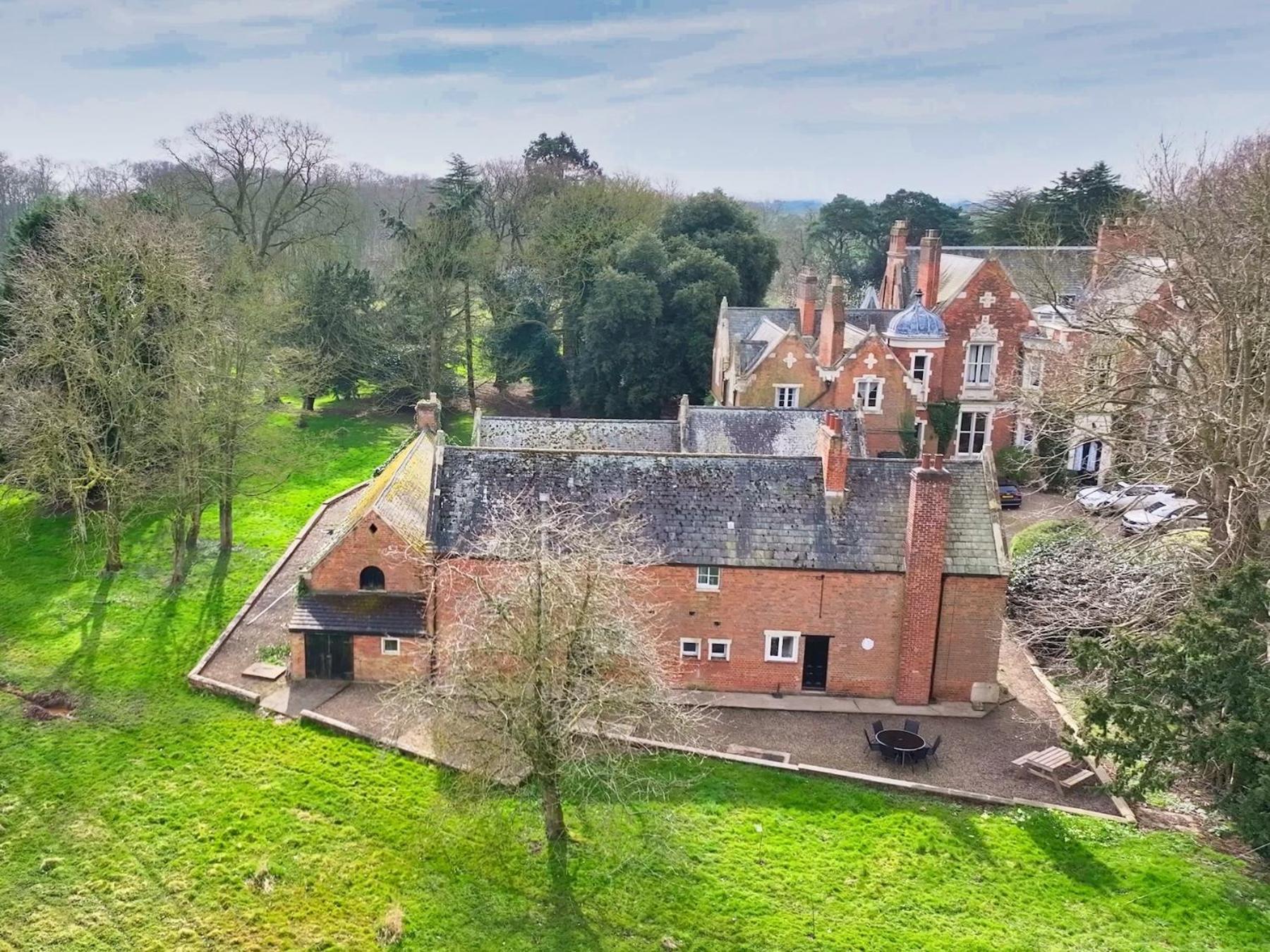 Enholmes Coach House Villa Kingston upon Hull Exteriör bild