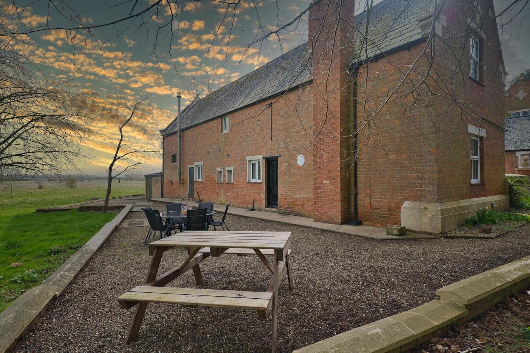 Enholmes Coach House Villa Kingston upon Hull Exteriör bild